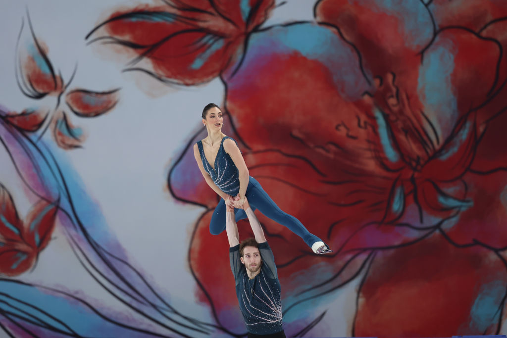 Sara Conti/Niccolo Macii (ITA) skate to first ISU Grand Prix title at Cup of China 